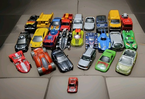 Lot voitures miniatures - voitures,