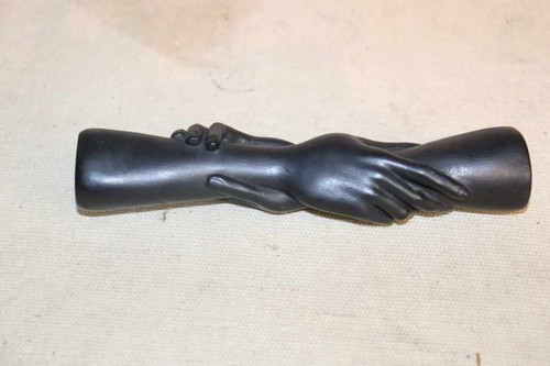 Sculpture résine noire - en,