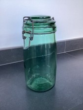 Ancien bocal à conserves