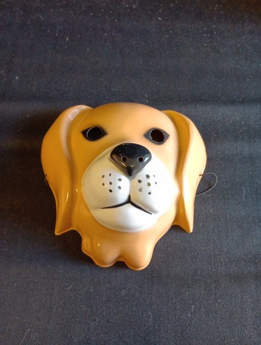 Ancien masque enfant - enfant, chien