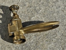  Bouchonneuse La Merveilleuse