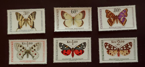 1966 moths wildlife - vf, mnh