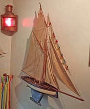 voilier bateau canot de bassin