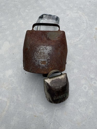 Anciennes cloche tole alpage - anciennes,
