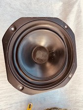 Woofer celestion bonne etat.
