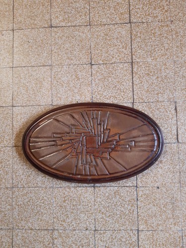 Dessous plat centre - dessous,