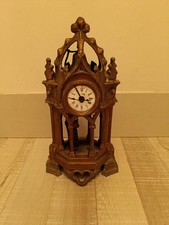 Ancienne Pendule Horloge Réveil Gothique Avec Moine Automate