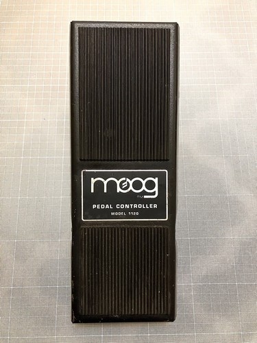 Moog 1120 voltage - moog,