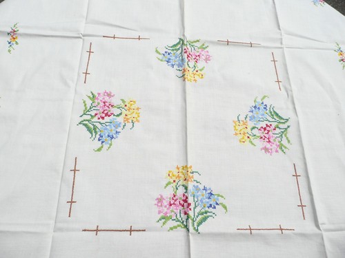 Petite nappe ancienne vintage - ancienne,