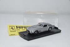 B2 1:43 MODEL BOX FERRARI 250