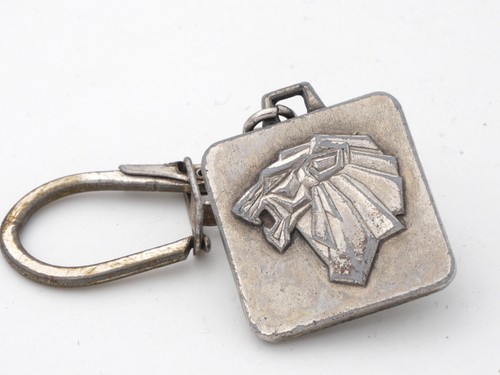 Porte clés ancien - porte, keychain