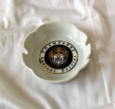 Advertising ashtray "Champagne Laurent-Perrier" porcelain France