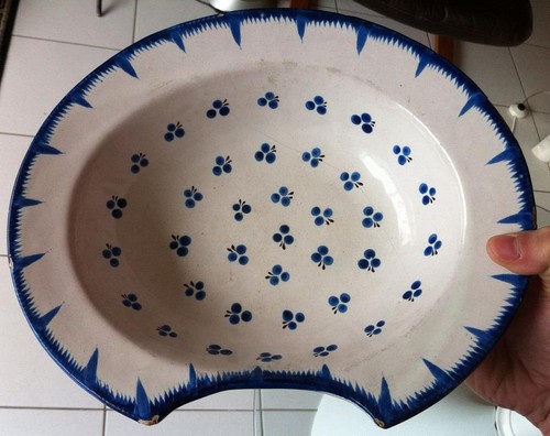 Plat barbe faience xixéme - plat,