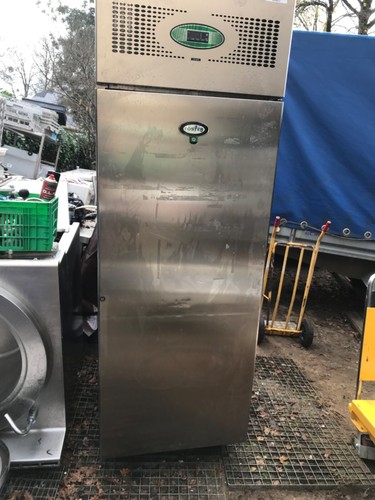 Grand frigo professionnel - , une