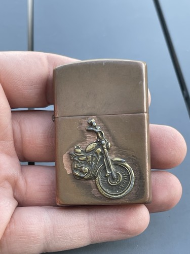 Briquet rechargeable - , à