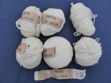 6  pelotes 50 g pure Laine