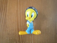 FIGURINE TITI EN SALOPETTE