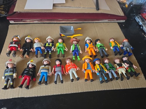 Playmobil lot de 20 - :,