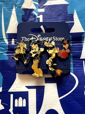 Pin Trading Disney Store JAPAN