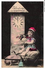 CAR-ABVP3-0215-FANTAISIE - FELICIDADES - UNE ENFANT - UNE HORLOGE - DES SACS E