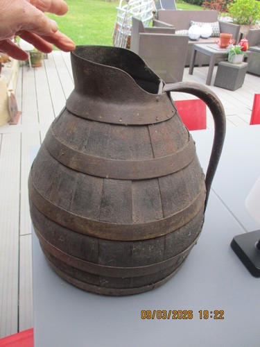 Ancien gros broc vigneron - ancien,
