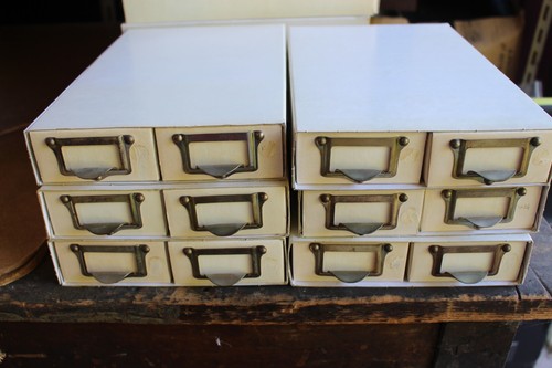 Ancienne boite carton - ancienne, en