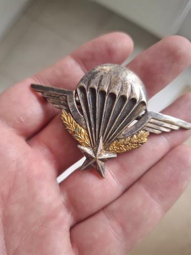 Insigne brevet parachutiste - brevet,
