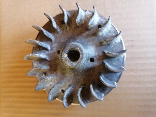Volant moteur robin - moteur,