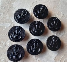 LOT DE 8 BOUTONS EN METAL