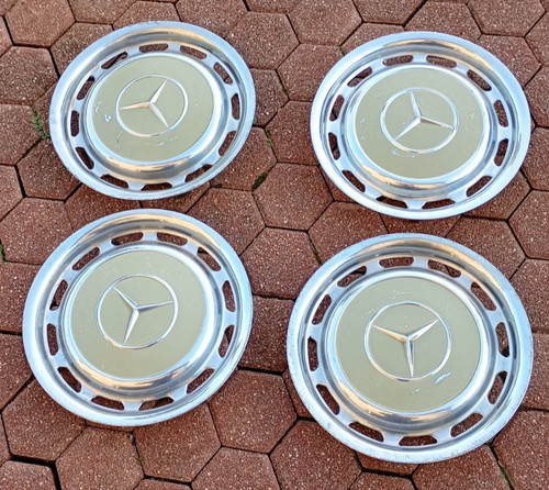 Lot enjoliveurs mercedes - 4,