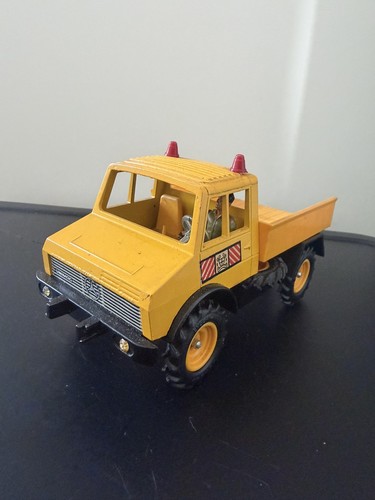 Britains vintage mercedes - britains, 1/32