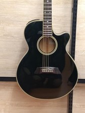 Guitare acoustique électrique