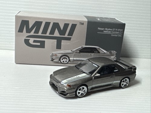 Mini nissan - 1/64,