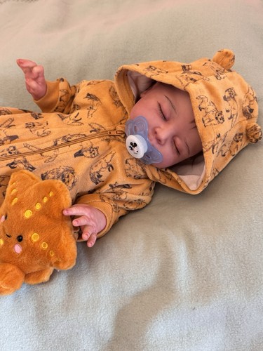 Bébé reborn authentique - , (authentique