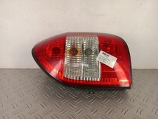 Feu arriere principal droit