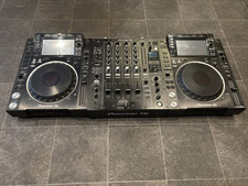 Pioneer DJ CDJ-2000NXS2 Black Pair and DJM-900NXS2 Set of 3 Tested Working