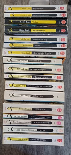 Lot livres poche - 17,