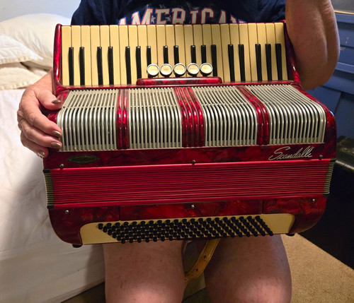 Scandalli 205r red piano - 205r,