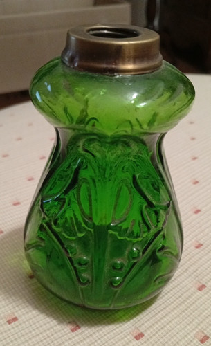 Ancien petit réservoir - ancien,