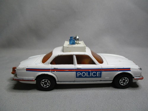 Ap826 matchbox jaguar - ap826,
