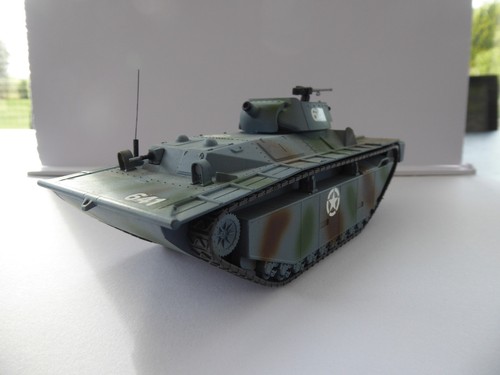 Lvt alligator ww2 - lvt, a4