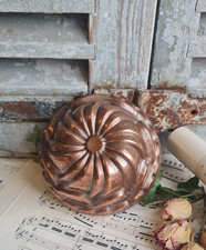 ANCIEN PETIT MOULE GATEAU