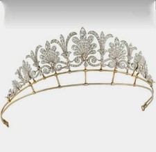 Late Vittoriano rose taille