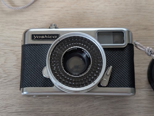 Appareil photo yashica half - photo,