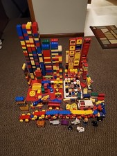 Huge Lot (17lbs) Of Lego Duplo/Tyco Building Block Mixture. Fit Together. 