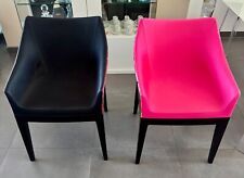 Chaises Kartell avec