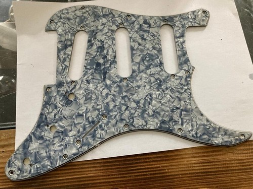 Perloid pickguard sss - perloid, for