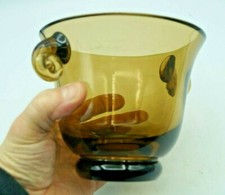 JOLI VASE ART DECO EN VERRE FUME  