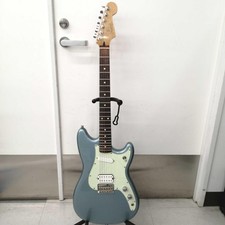 Guitare électrique FENDER