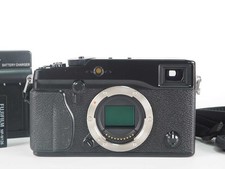 Fujifilm Fuji X-Pro1 16.3MP Mirrorless Digital Camera Black [Near Mint] #Z5030A